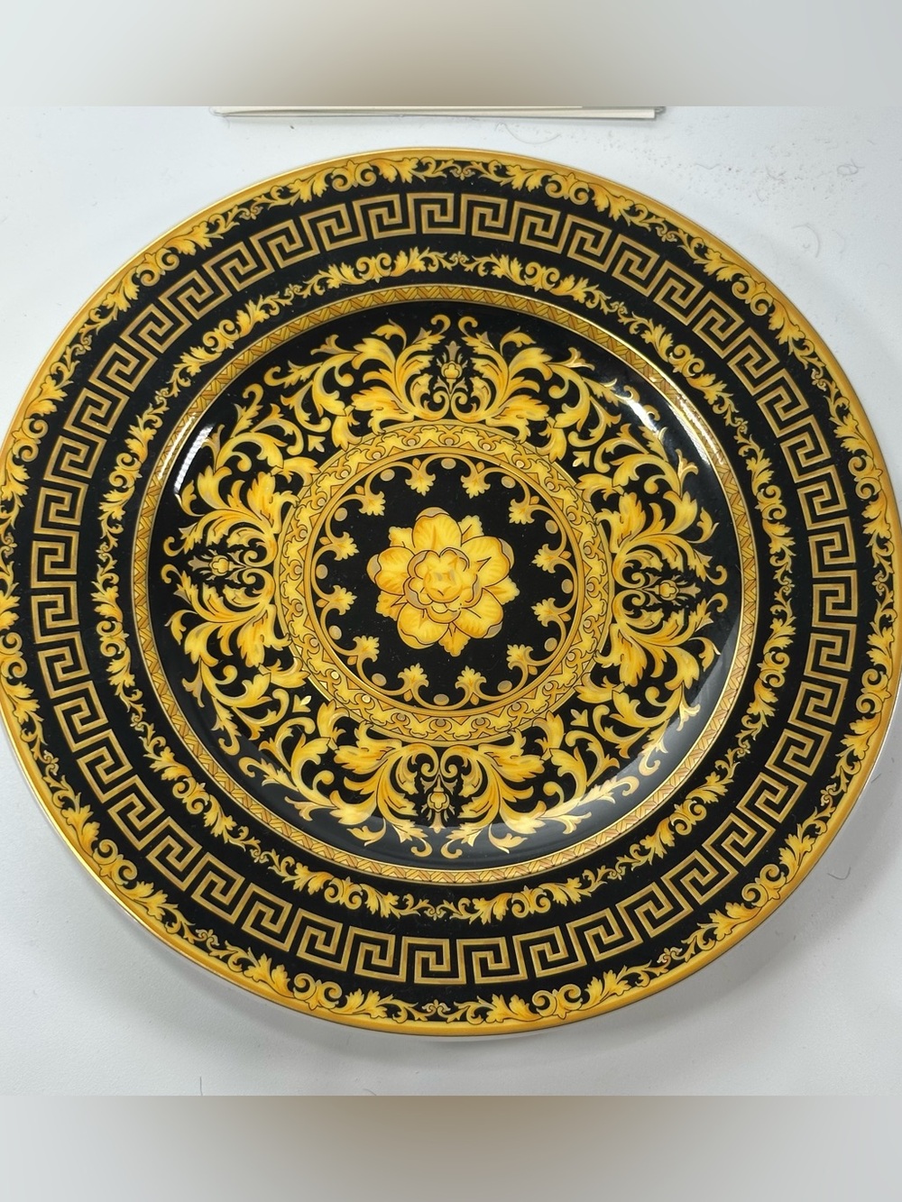Rosenthal Versace Floralla Gold 18cm Plate